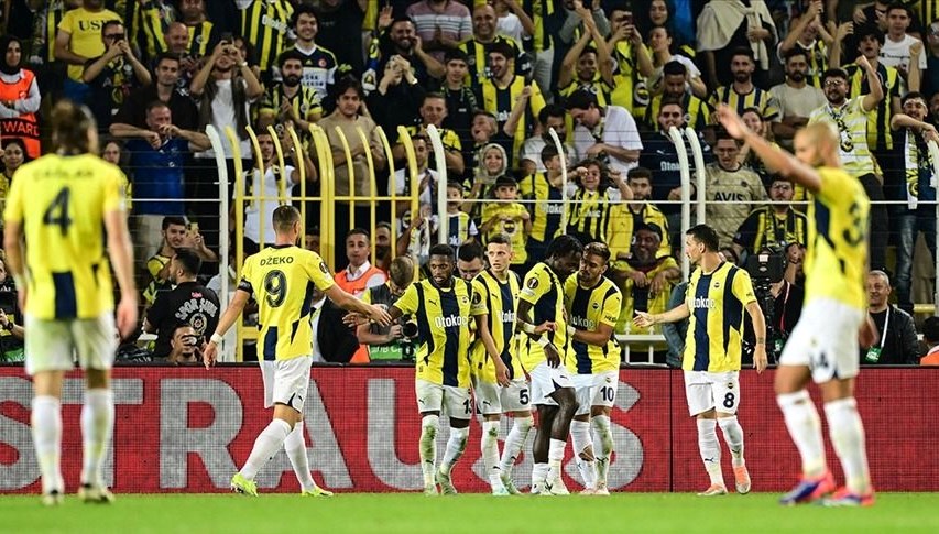 Fenerbahçe-Manchester United maçı ne zaman, saat kaçta ve hangi kanalda? Avrupa'da 7. karşılaşma