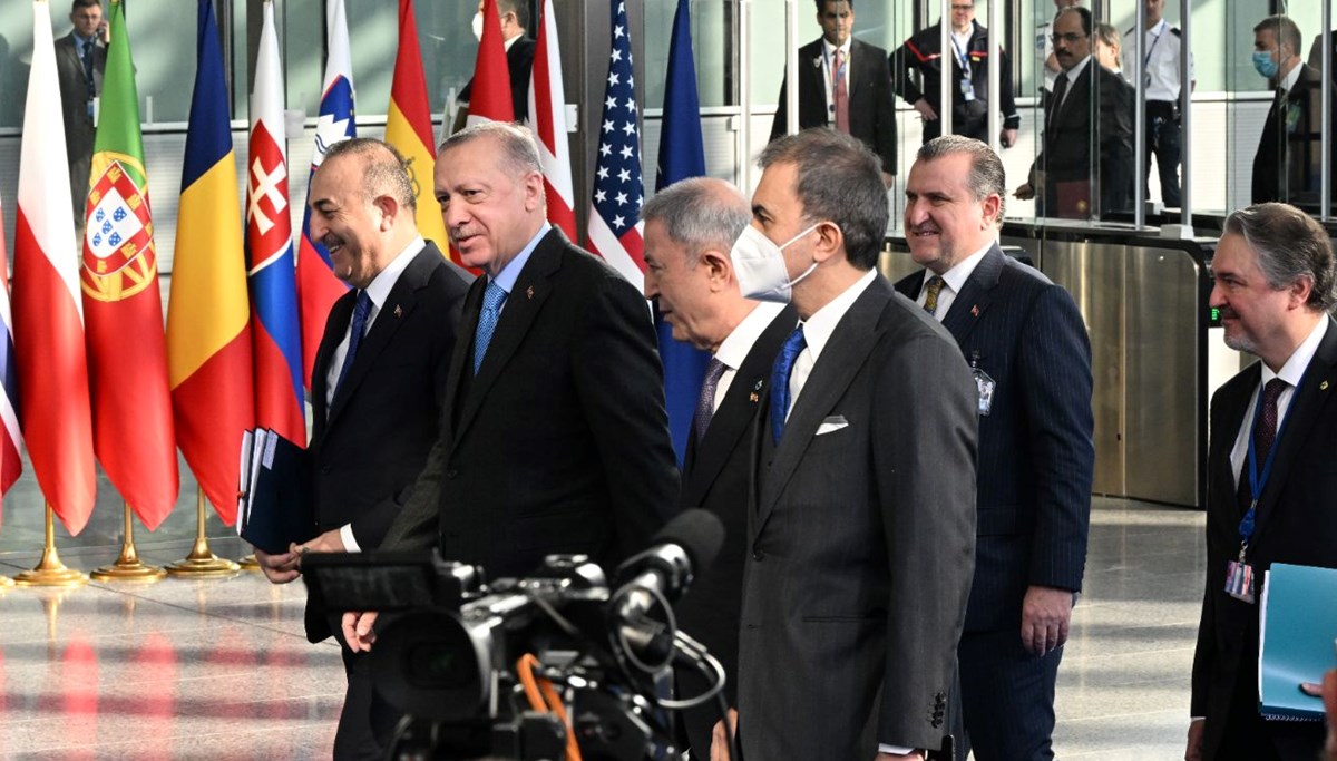 Cumhurbaşkanı Erdoğan'ın NATO Zirvesi'ndeki diplomasi temasları
