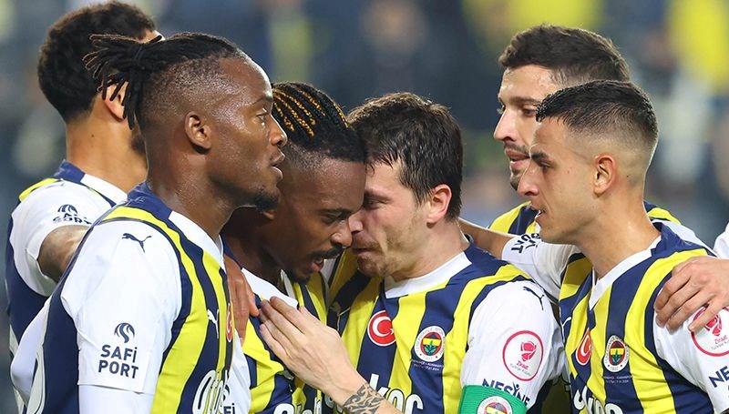 Fenerbahçe, beklenen ayrılığı resmen açıkladı