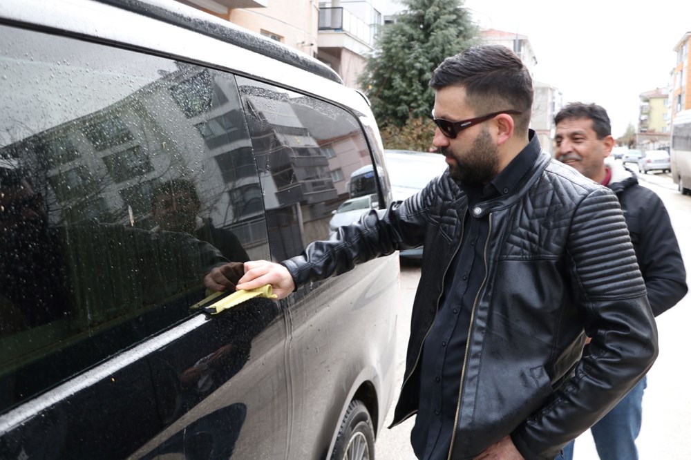 Gözlüklerinden kurtulmak isterken hayatı karardı - 2