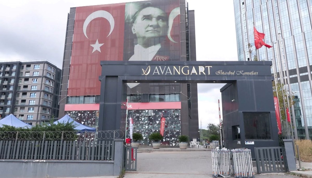 Gözler yeniden Sarıyer'deki binada: CHP MYK öncesi polis önlem aldı