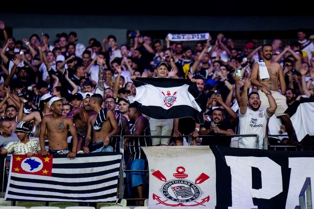 Dünyada en çok taraftarı olan kulüpler belli oldu: Listede Türkiye'den üç takım var - 21