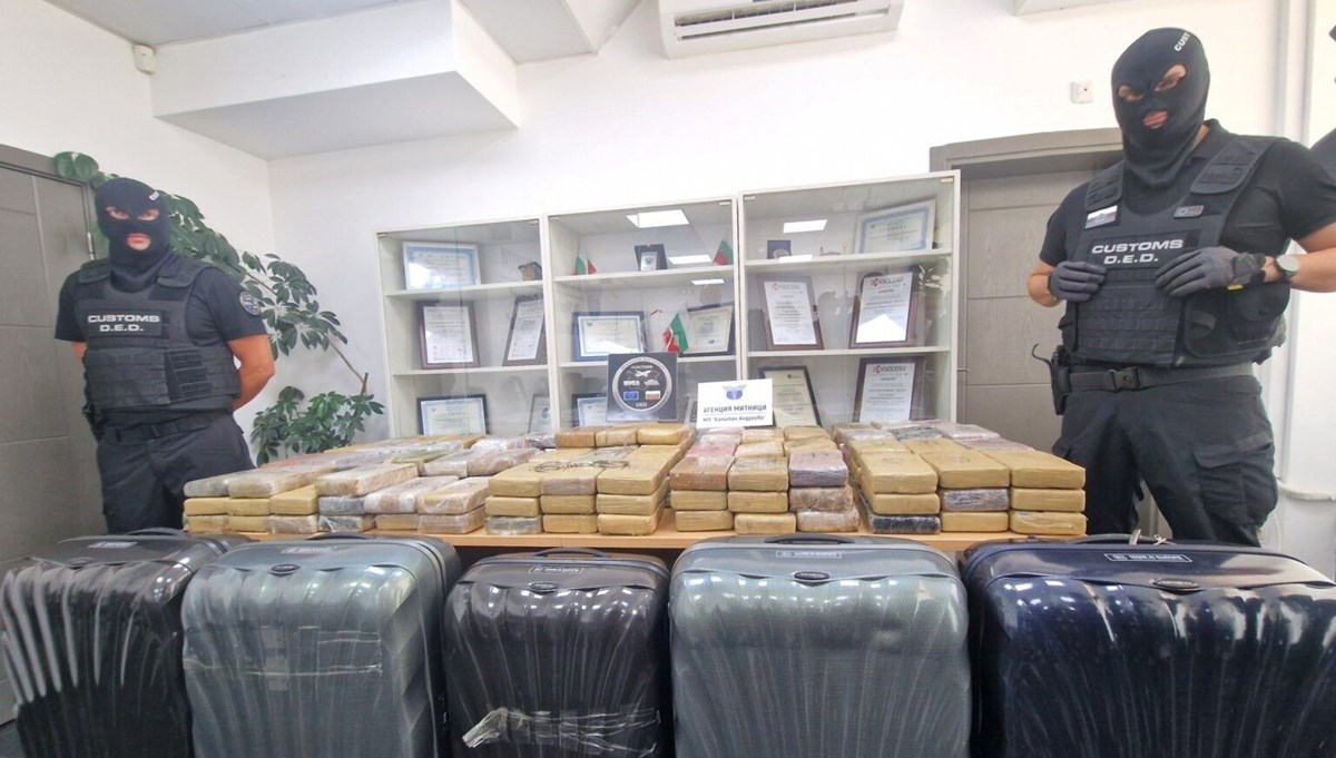 Diplomatik plakalı araçta rekor kokain: 206 kilo