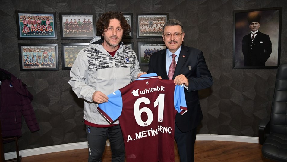 Fatih Tekke'den şampiyonluk sorusuna temkinli yanıt: Önce kaostan çıkalım