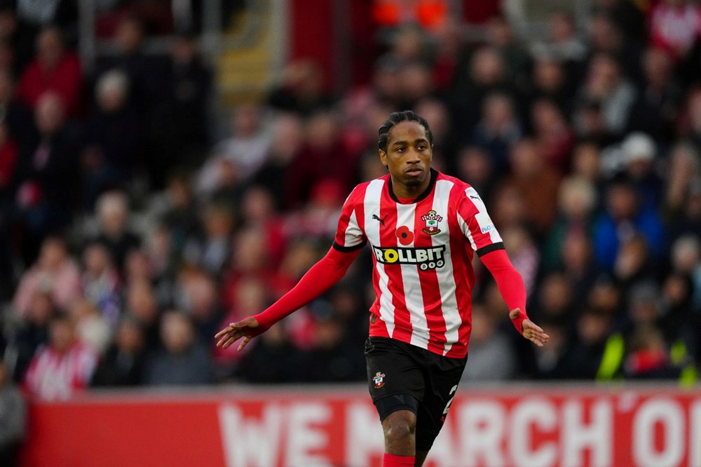 Galatasaray'dan Kyle Walker-Peters atağı: Bonservisiyle beraber istiyor - 1