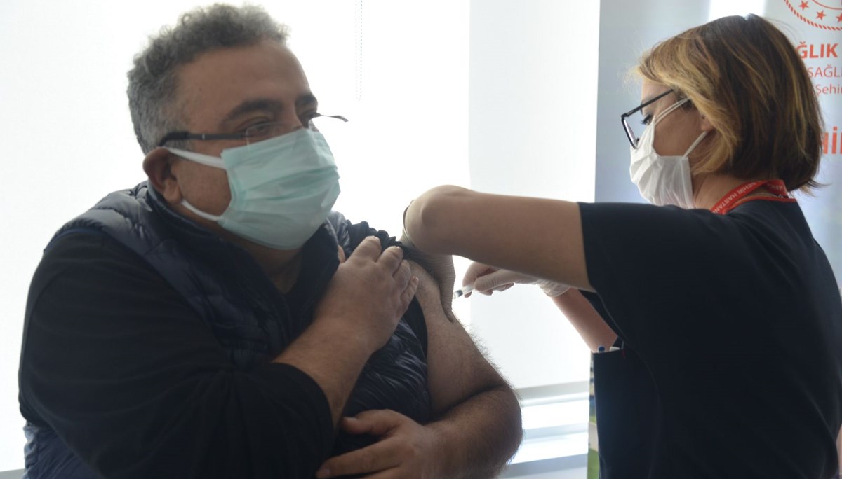 SON DAKİKA HABERİ: İstanbul'da kaç kişi corona virüs aşısı oldu (Vali açıkladı)