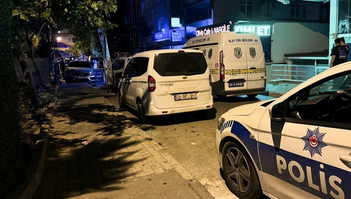 İstanbul Sancaktepe'de binaya silahla ateş açıldı İstanbul Sancaktepe'de binaya silahla ateş açıldı