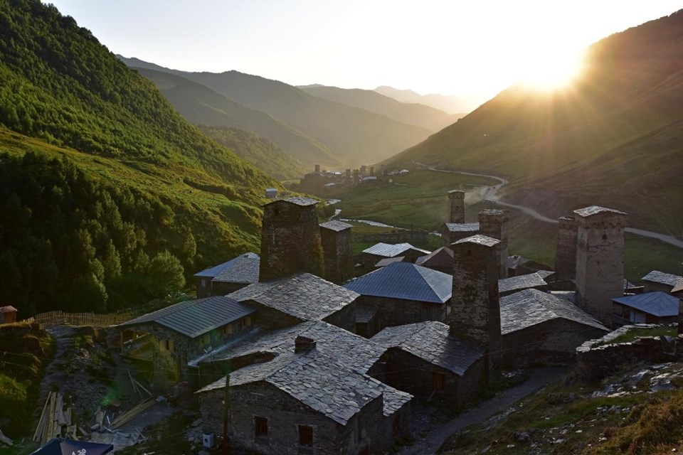 Kafkasların zirvesinde bir Ortaçağ köyü: Uşguli - 3