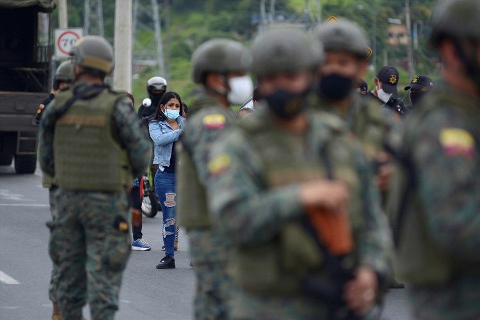SON DAKİKA HABERİ: Ekvador'da 3 ayrı kentte cezaevlerinde isyan: 67 mahkum hayatını kaybetti - 1