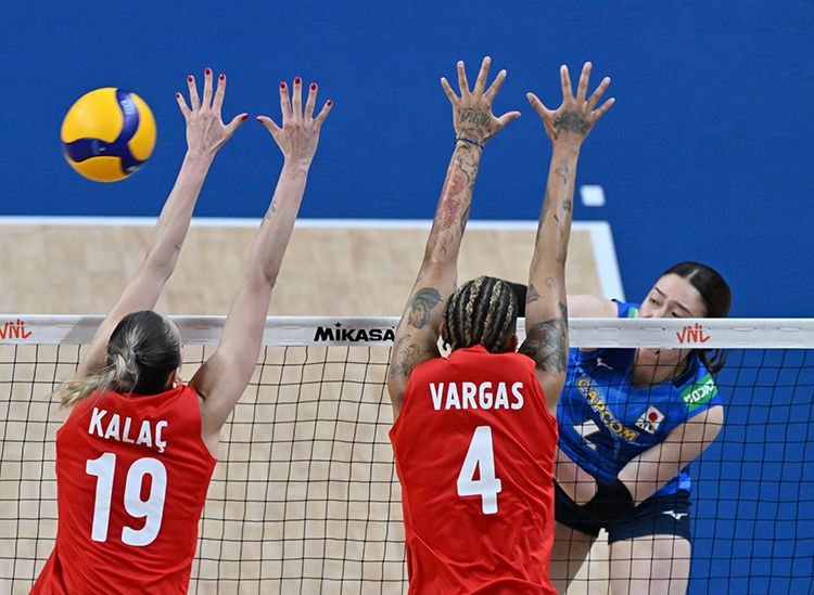 Türkiye-Hollanda Voleybol Maçı Bu Akşam Saat Kaçta, Hangi Kanalda Canlı ...