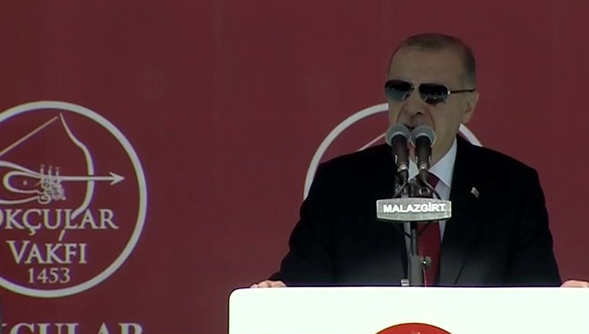 Cumhurbaşkanı Erdoğan: Vatanı bölmeye çalışanın göz yaşına bakmayız