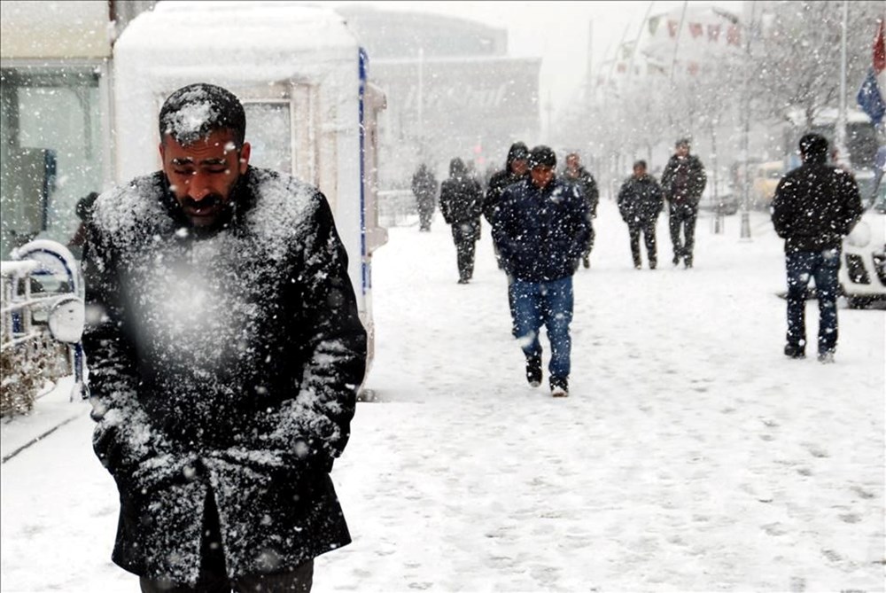 Pazartesi (bugün) İstanbul'da okullar tatil mi, hangi illerde okullar tatil edildi? İşte kar nedeniyle yarıyıl tatili uzatılan iller (İstanbul, Ankara, Sivas, Diyarbakır, Gaziantep, Bingöl...) - 46