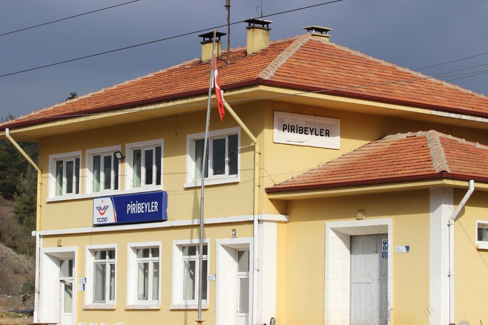 Bu şehirden tren geçiyor ama kimse bilmiyor - 5