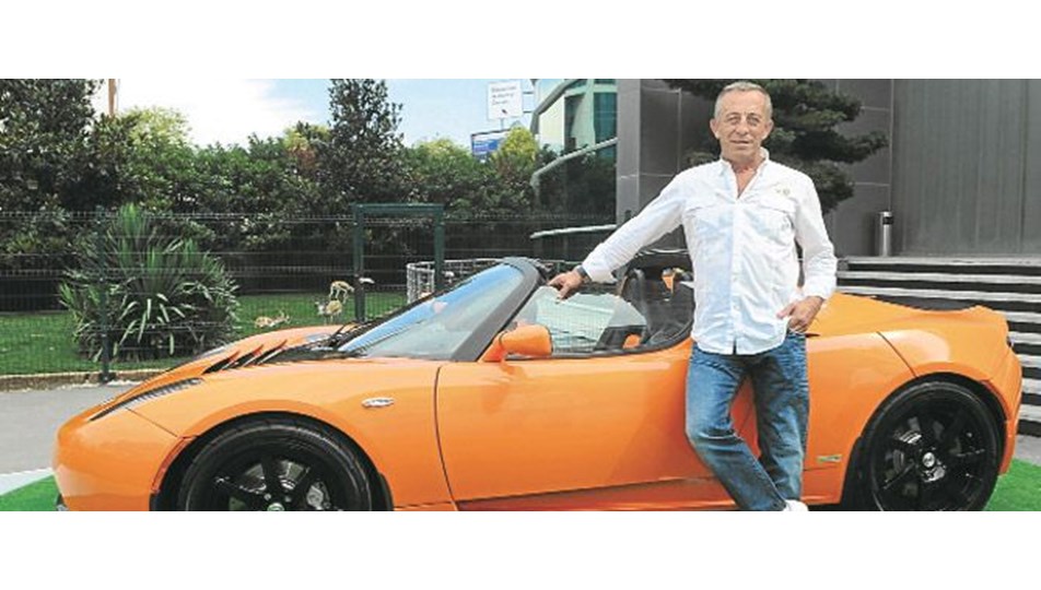 Ali Ağaoğlu'nun İTÜ'ye bağışladığı Tesla çürüdü
