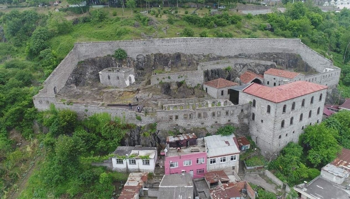 Kızlar Manastırı 3 yıldır ziyarete açılmayı bekliyor