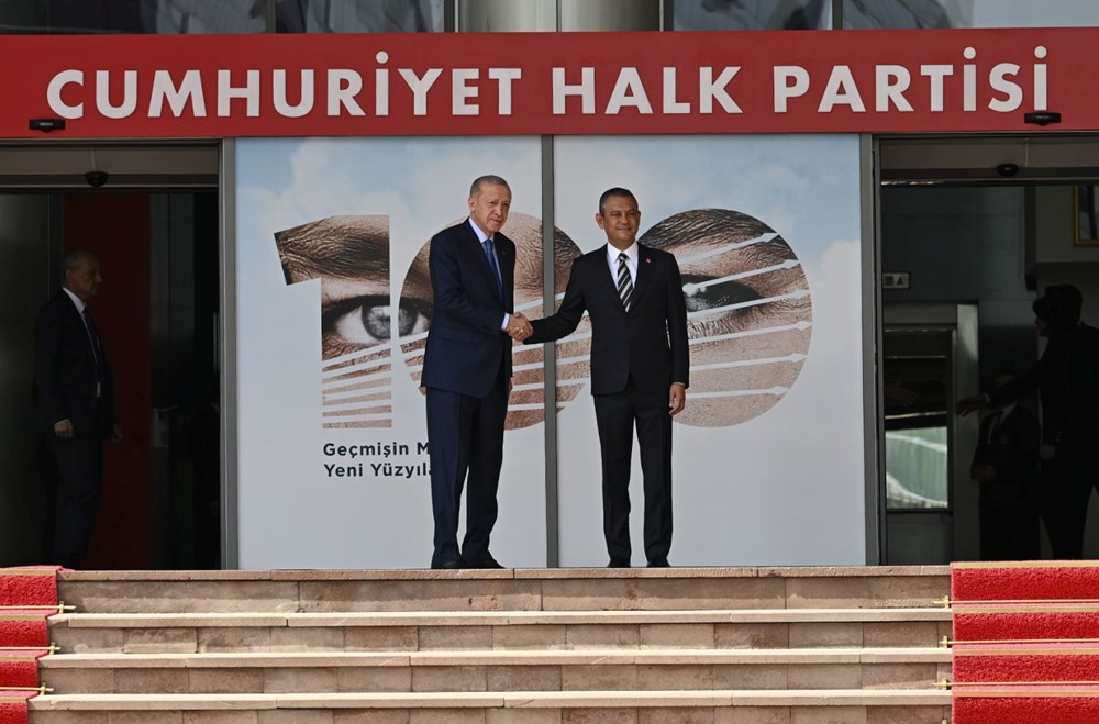 Cumhurbaşkanı Erdoğan, 18 yıl sonra CHP’yi ziyaret etti | Erdoğan-Özel görüşmesi sona erdi - 6