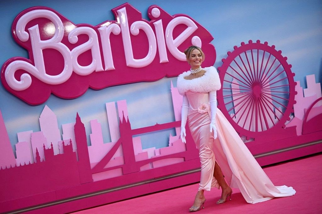 Margot Robbie "Barbie 2"ye s�cak bakm�yor