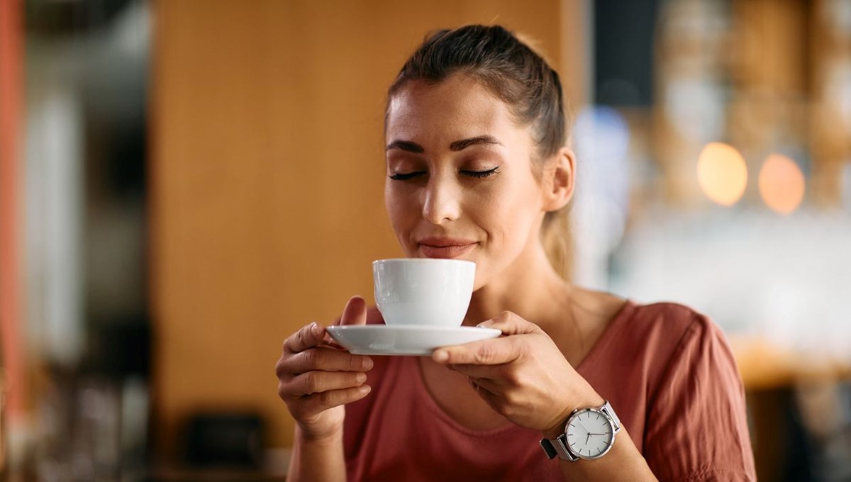 Günde 4 fincan tüketildiğinde kolesterolü düşürüyor: İltihap ve stresi azaltmada da etkili
