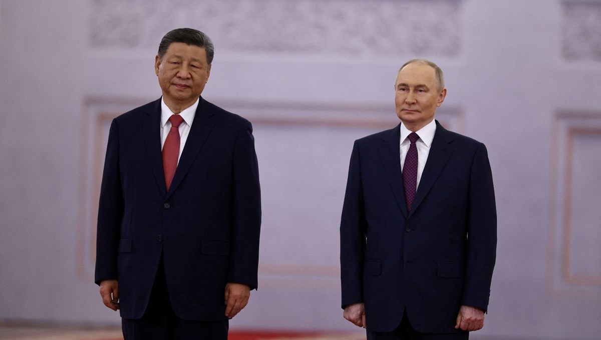 Şi, Kremlin'de Putin'le görüştü