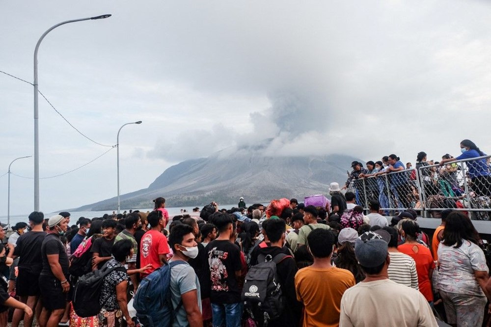 Endonezya’da Ruang Yanardağı nedeniyle 12 bin kişi için tahliye kararı - 6