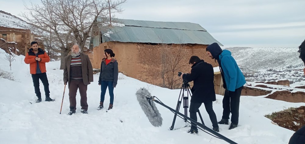 Entübe edilen usta oyuncu Toygun Ateş'in setteki son görüntüleri - 3