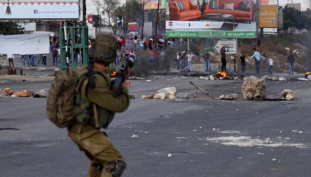 Hamas ve İslami Cihad'dan Filistinlilere İsrail askerlerine karşı çatışma çağrısı Hamas ve İslami Cihad'dan Filistinlilere İsrail askerlerine karşı çatışma çağrısı