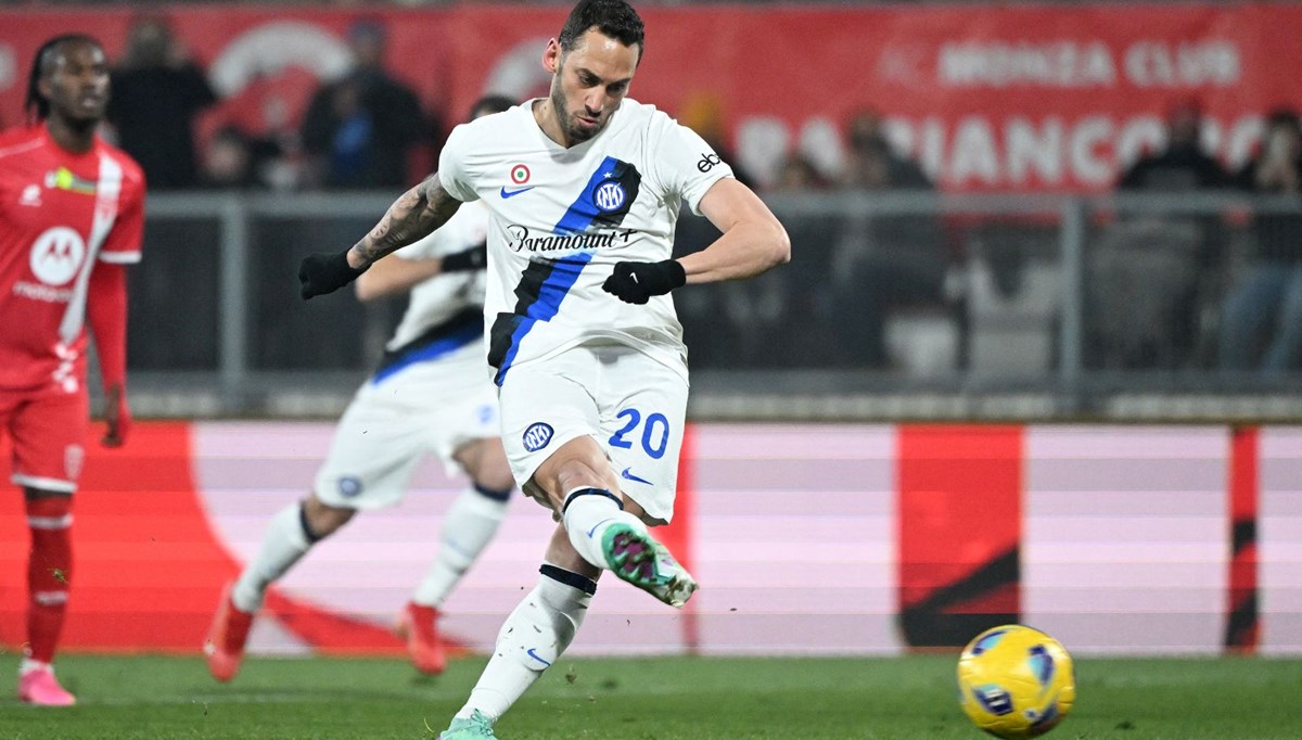 Hakan Çalhanoğlu 2 gol attı: Inter, Monza'yı 5 golle devirdi