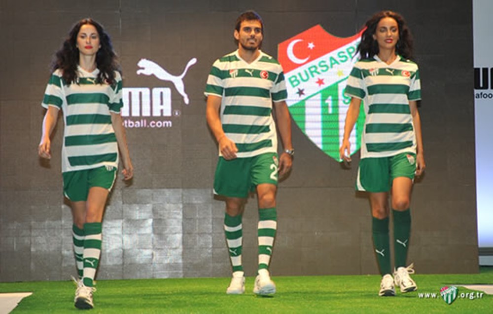 Şampiyona turuncu forma - 1