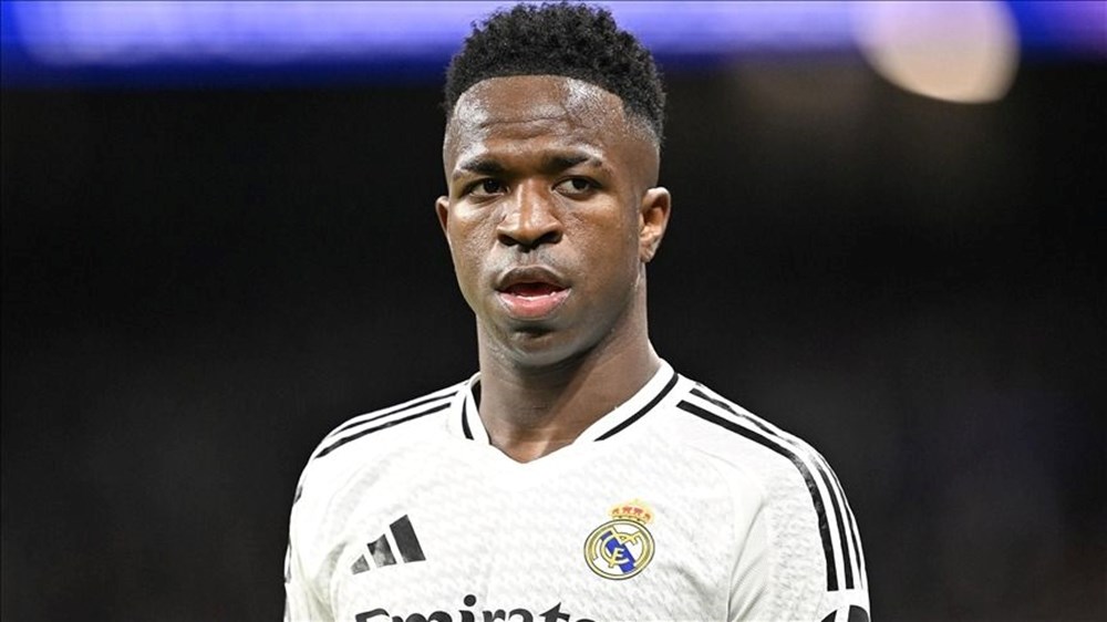 2025'in En İyi Futbol Takımları Açıklandı: Türkiye'den Bir Dev, İlk 25'te! 73