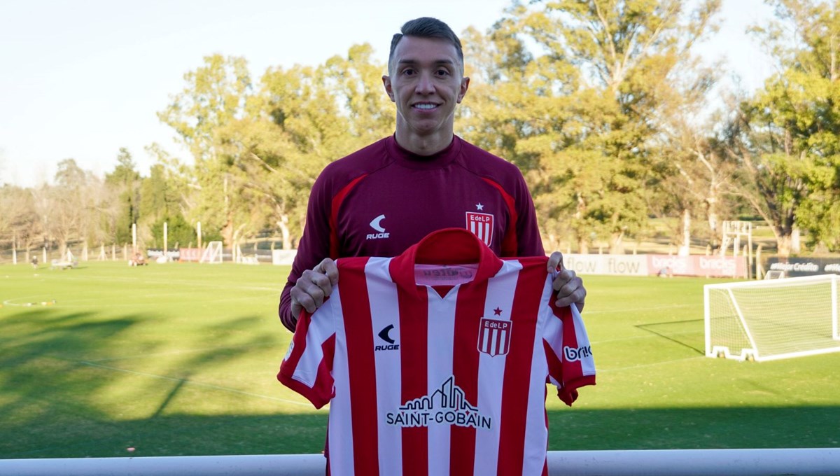 Muslera resmi imzayı attı
