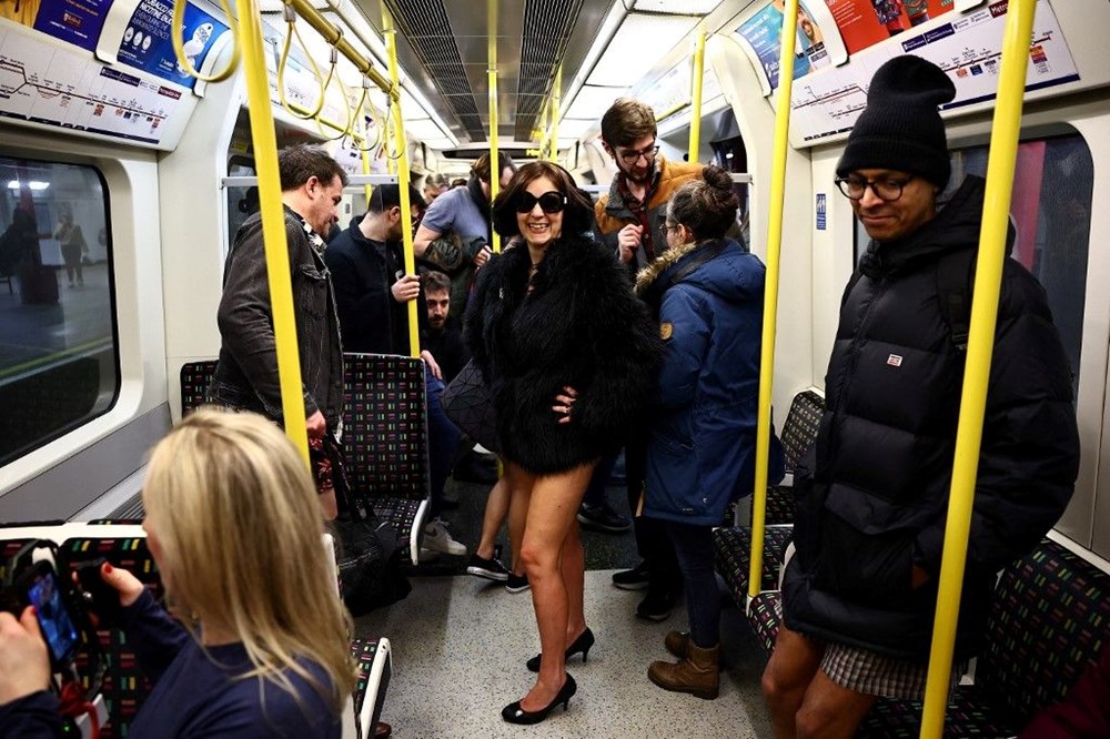 Londra'da Pantolonsuz Günü kutlaması - 10