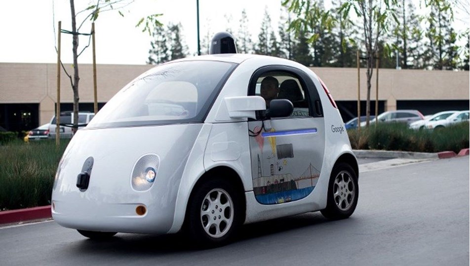Google’dan sürücüsüz araç raporu: 9.8 milyon kilometre yol kat etti