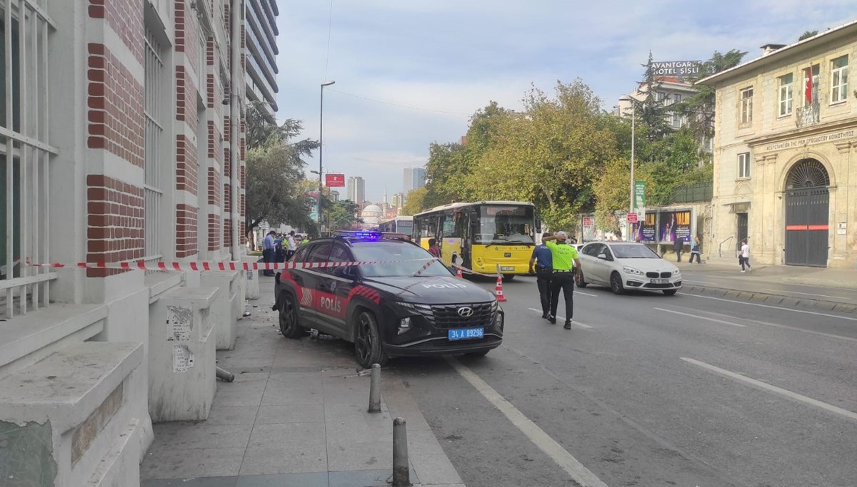 Şişli’de polis aracı kaldırımdaki iki kadına çarptı: 1 ölü, 1 ağır yaralı