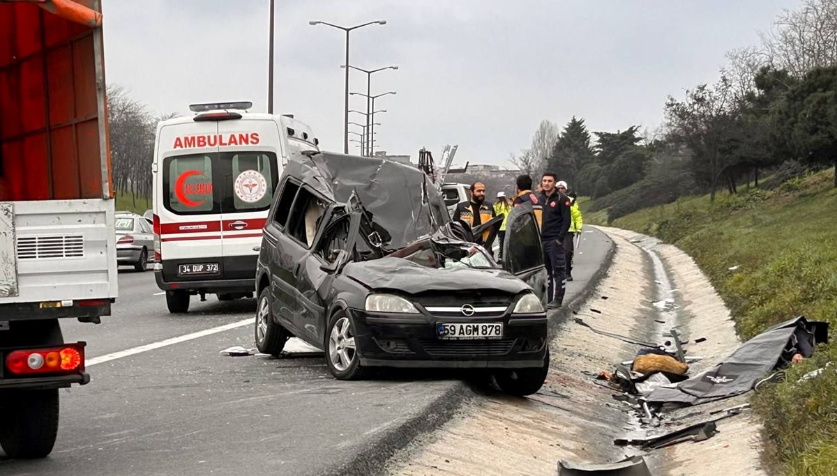 Avcılar’da zincirleme kaza: 2 ölü, 4 yaralı