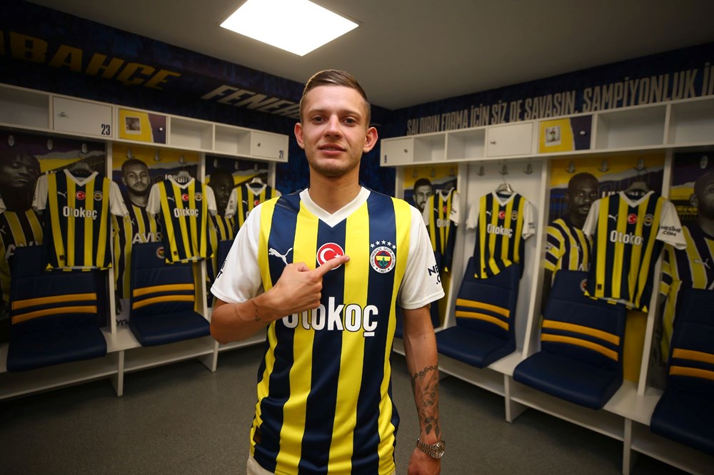 Fenerbahçe, Sebastian Szymanski transferini açıkladı - 6