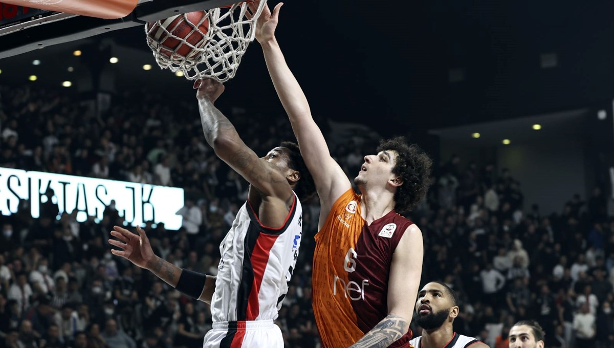 Potada derbi: Galatasaray Nef, Beşiktaş Icrypex'i deplasmanda yendi Potada derbi: Galatasaray Nef, Beşiktaş Icrypex'i deplasmanda yendi