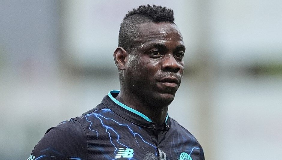 Balotelli, açtığı tazminat davasını kazandı
