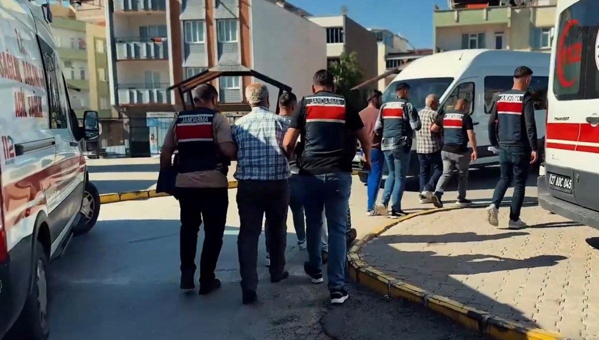 Sivas ve Hatay'da suç örgütü operasyonu Sivas ve Hatay'da suç örgütü operasyonu