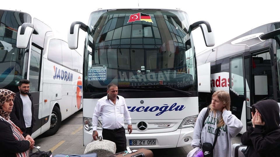 Avrupa'ya otobüsle seyahat dönemi: Bayrampaşa'dan Münih'e yolculuk 27 saat - 1