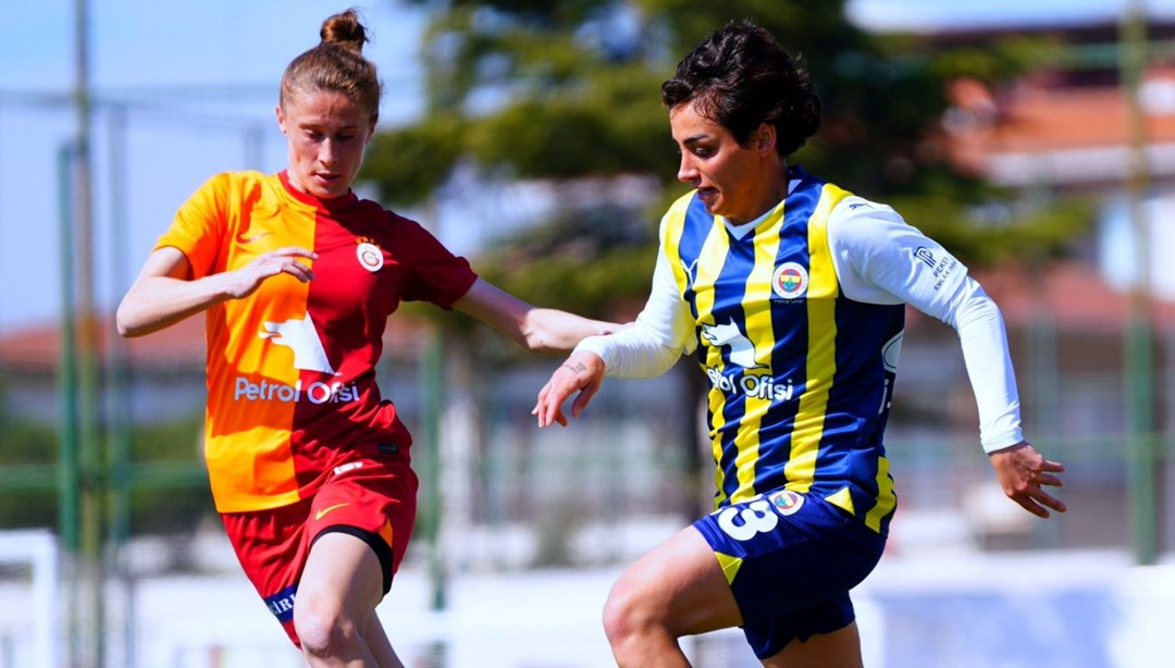Fenerbahçe, Kadınlar Süper Ligi'nde Galatasaray'ı mağlup etti