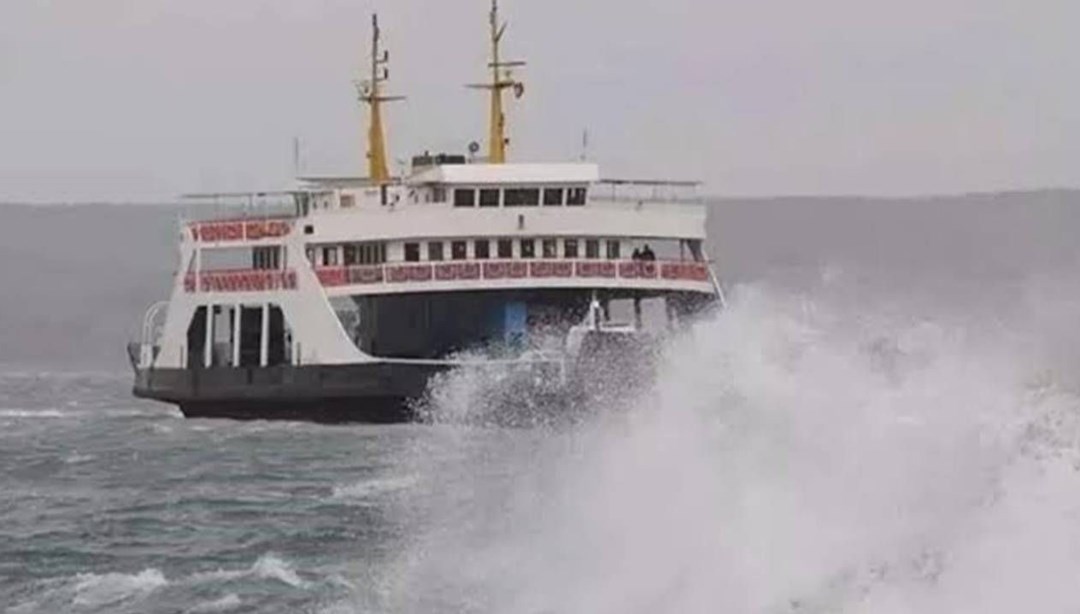 Tekirdağ'da bazı feribot seferleri iptal edildi