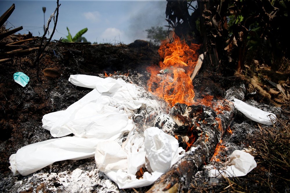 Covid-19 salgınının merkezi Endonezya'ya kaydı: Yeni vakaların sayısı Brezilya ve Hindistan'ı geçti - 8