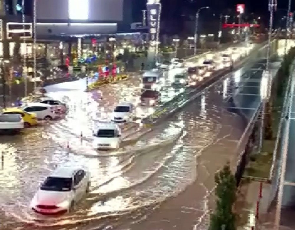 Şanlıurfa, Bingöl, Elazığ ve Diyarbakır'da şiddetli yağış - 9