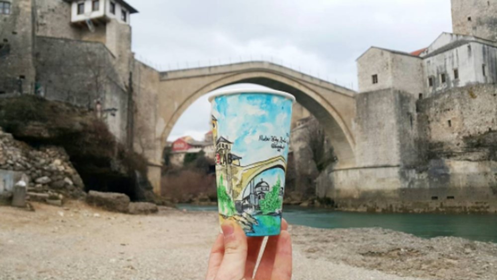 Türk gezgin Berk Armağan, bardak satarak 18 ülke gezdi - 16