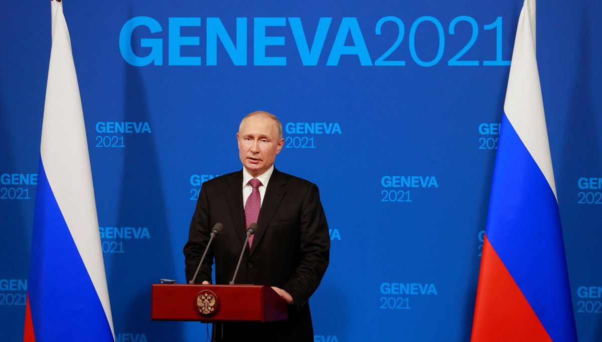 Putin: Büyükelçilerin görevlerine dönüşü konusunda anlaştık