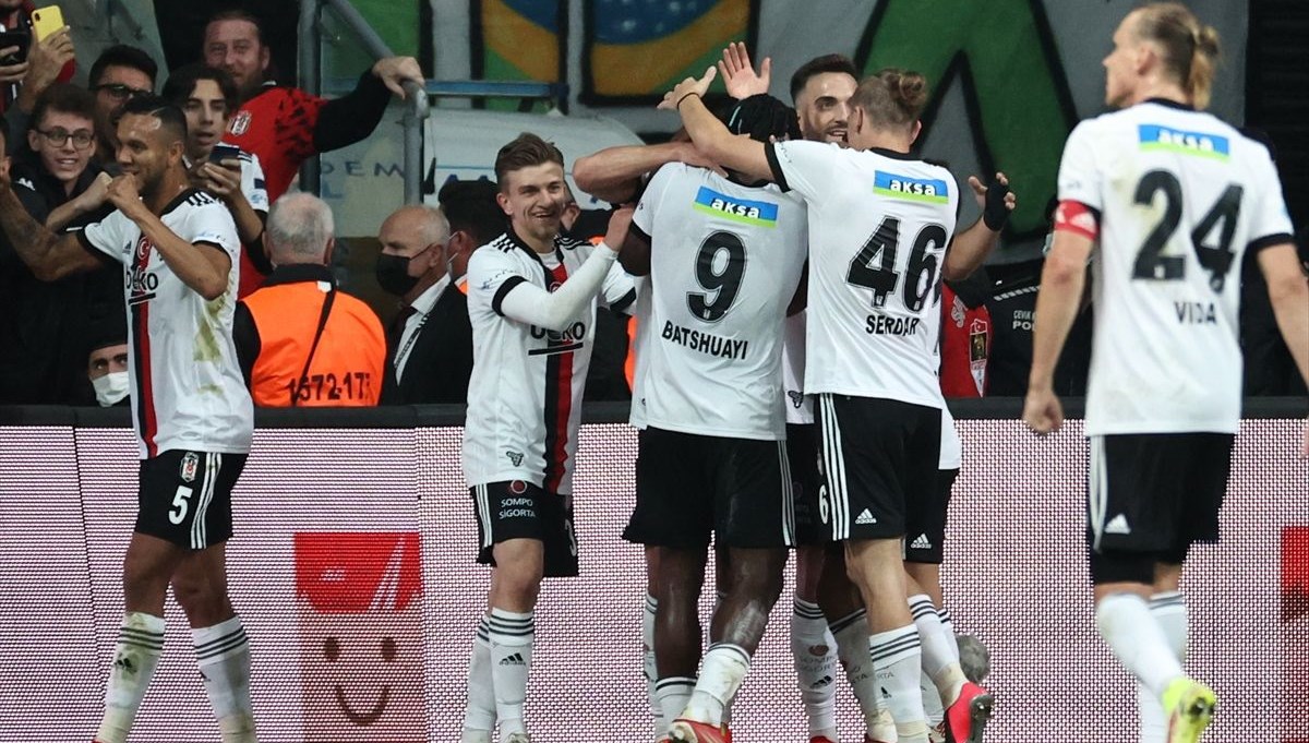 SON DAKİKA: Beşiktaş, Güven Yalçın'ın golleriyle kazandı