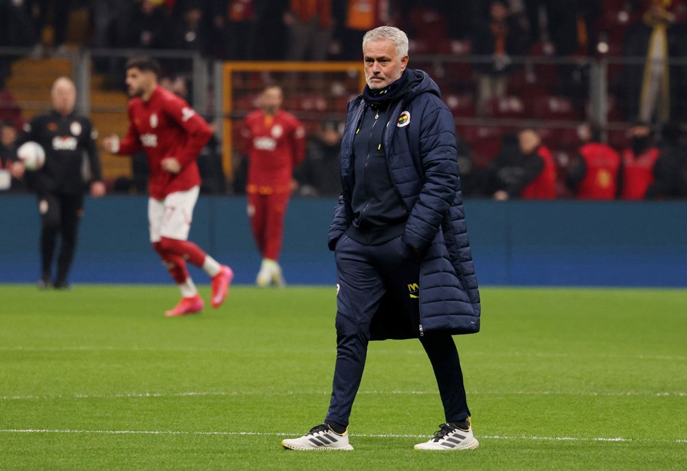 Mourinho derbideki ırkçılık iddialarının ardından konuştu: "Bana saldırma şekilleri akıllıca değildi, nasıl bu kadar alçalabildiler?" - 5