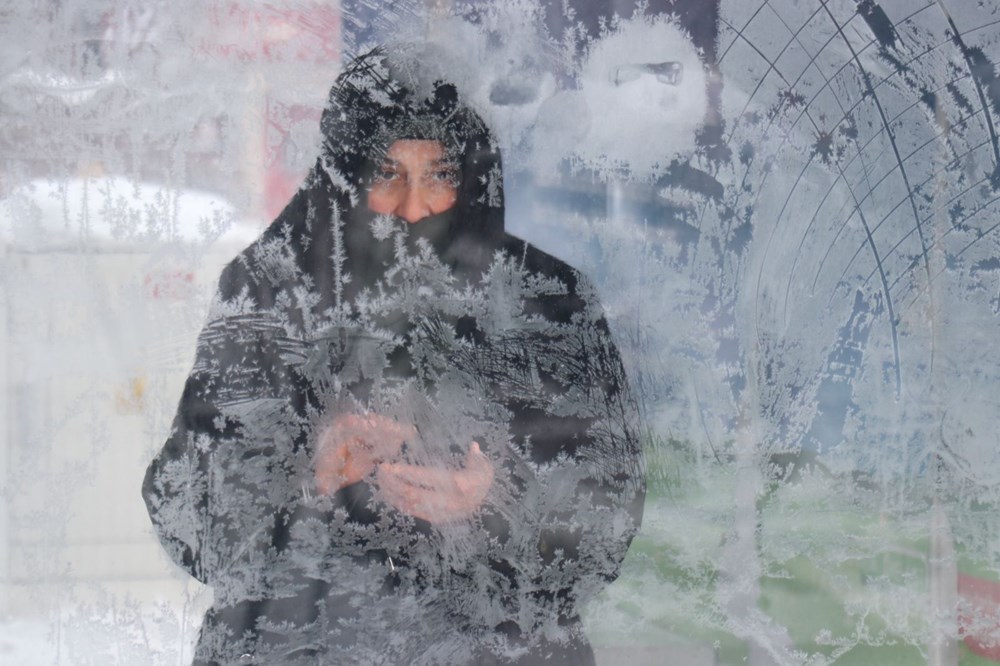 Bugün hava nasıl olacak? 3 bölgede şiddetli rüzgara dikkat (İstanbul,
Ankara, İzmir hava durumu) - 3