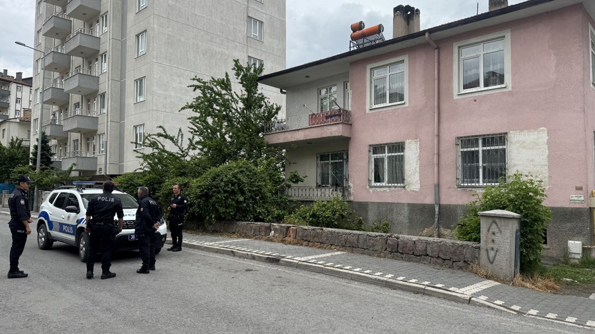 d06_eYhA4UqzEltcenVaPA.jpg