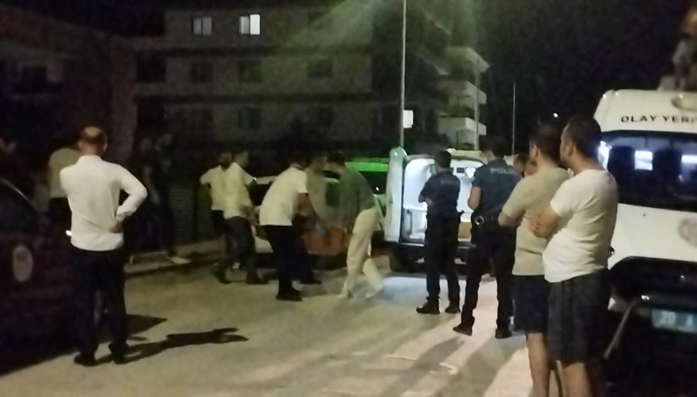 Denizli'de bir kişi evinde ölü bulundu